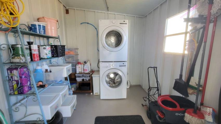 203 Rainbow Lane West a Dundee, FL Mobile or Manufactured Home for Sale